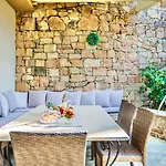 Villa The Sani Jewels, Nafsika With Private Pool *
