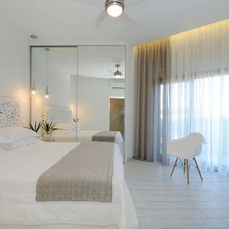 The Sani Jewels, Nafsika With Private Pool Villa *