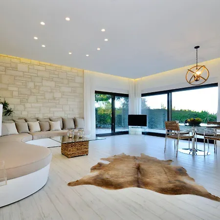 Villa The Sani Jewels, Nafsika With Private Pool Sani (Chalkidiki)