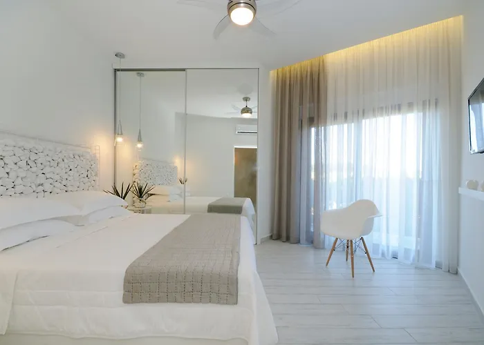 The Sani Jewels, Nafsika Villa *