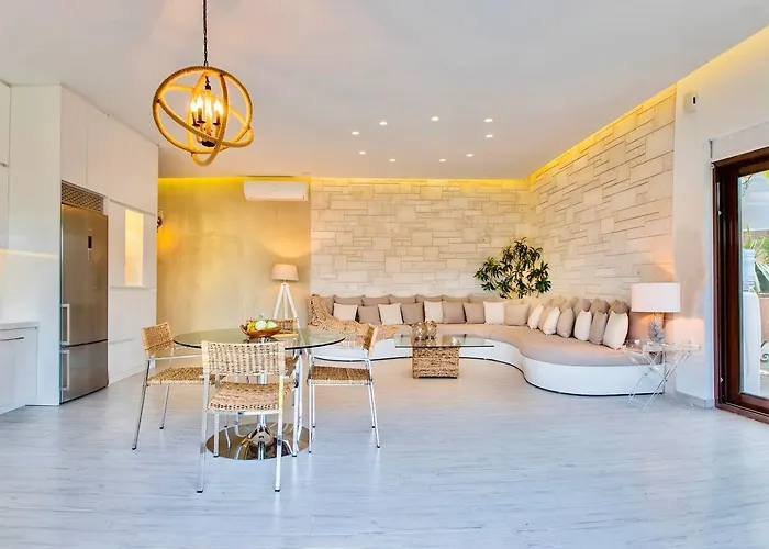 The Sani Jewels, Nafsika Villa Sani (Chalkidiki)